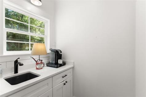189 Peace Valley Road Dahlonega GA 30533