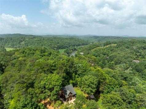 83 Riverview Circle Blue Ridge GA 30513