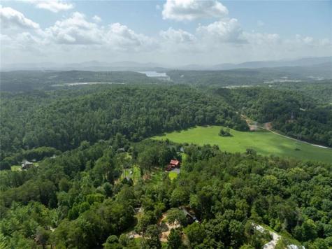83 Riverview Circle Blue Ridge GA 30513