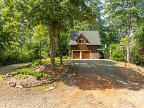 83 Riverview Circle Blue Ridge GA 30513