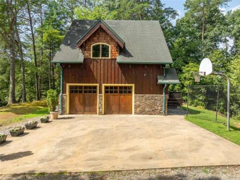 83 Riverview Circle Blue Ridge GA 30513