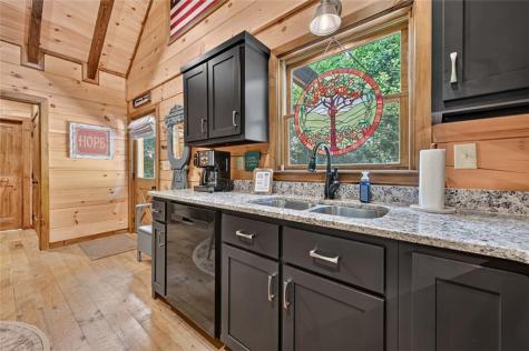 261 Frosty Mountain Trail Ellijay GA 30536
