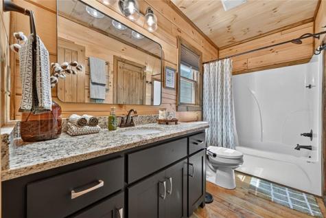 261 Frosty Mountain Trail Ellijay GA 30536