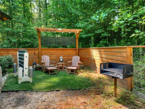 261 Frosty Mountain Trail Ellijay GA 30536