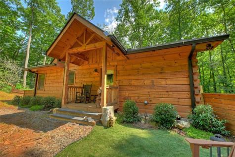 261 Frosty Mountain Trail Ellijay GA 30536