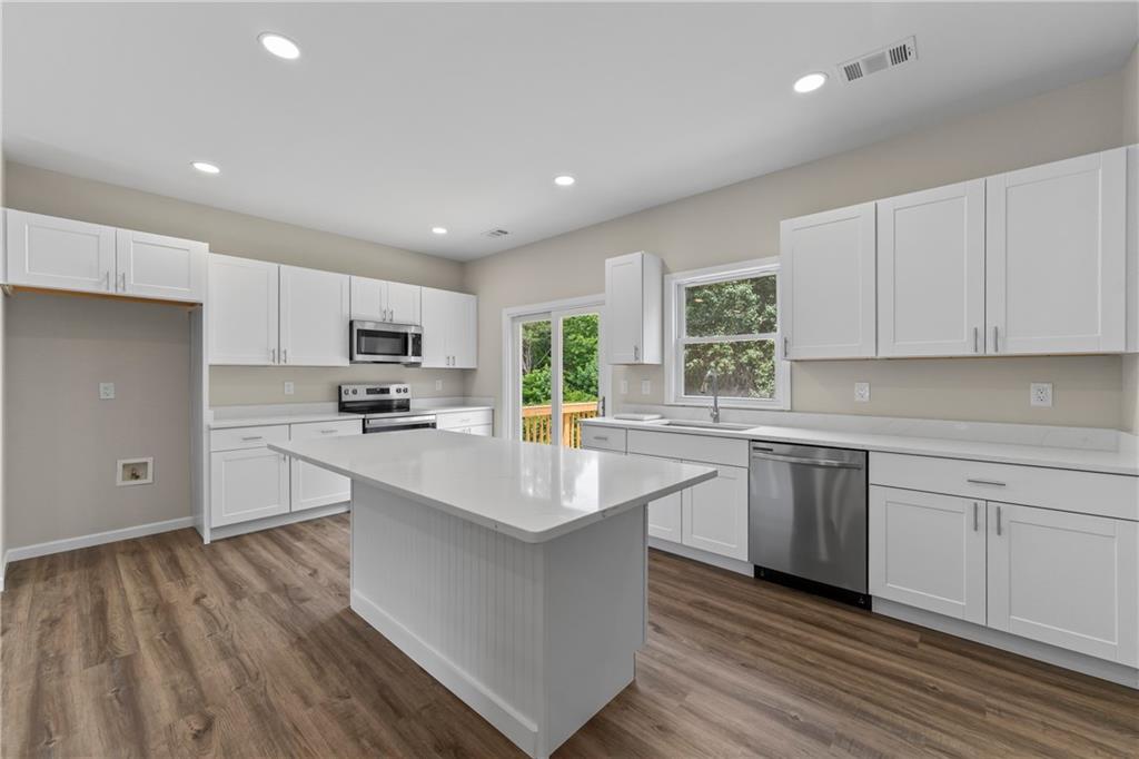 3850 Deaton Road Flowery Branch GA 30552