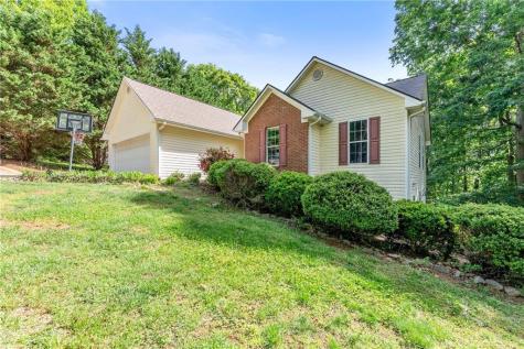 413 Rolling Meadows Drive Cleveland GA 30528