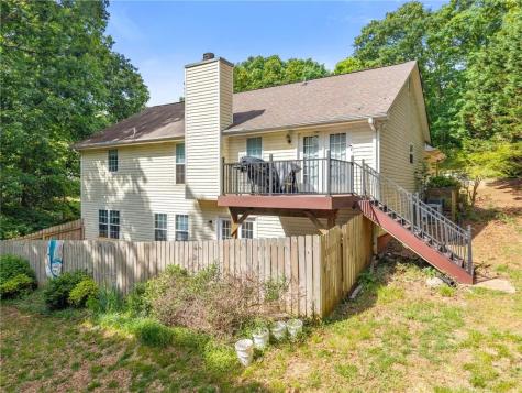 413 Rolling Meadows Drive Cleveland GA 30528