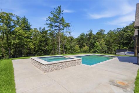 175 Lands End Trail Cleveland GA 30528