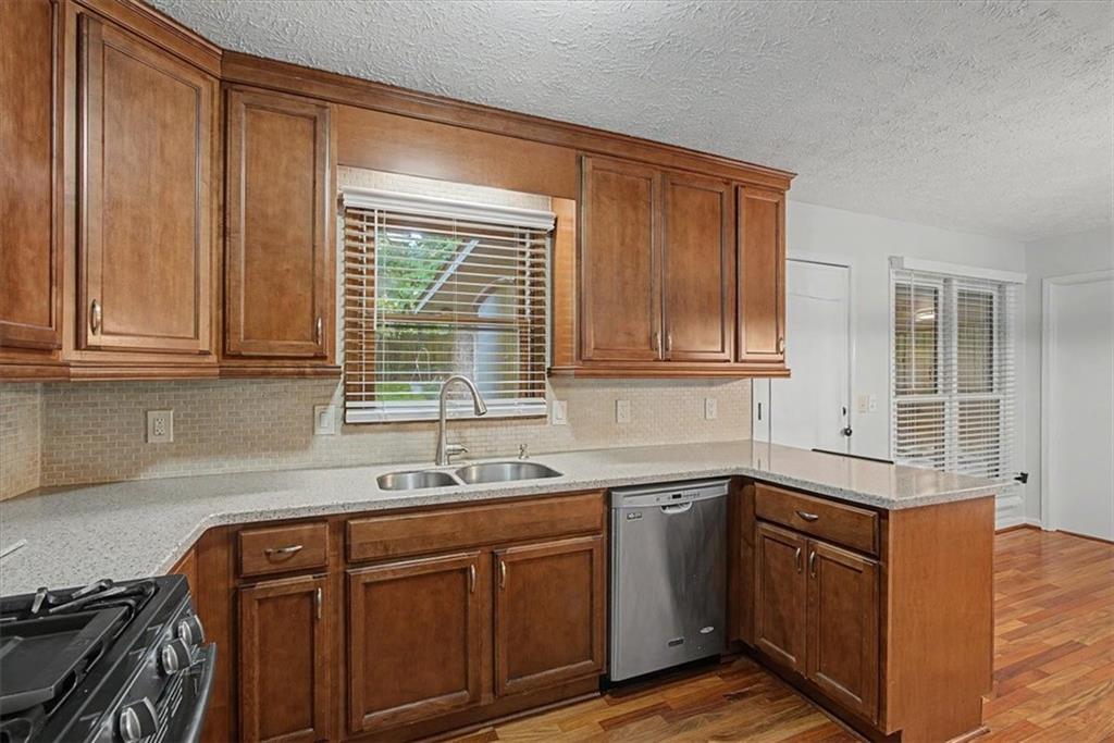 3095 Woodland Drive NW Kennesaw GA 30152