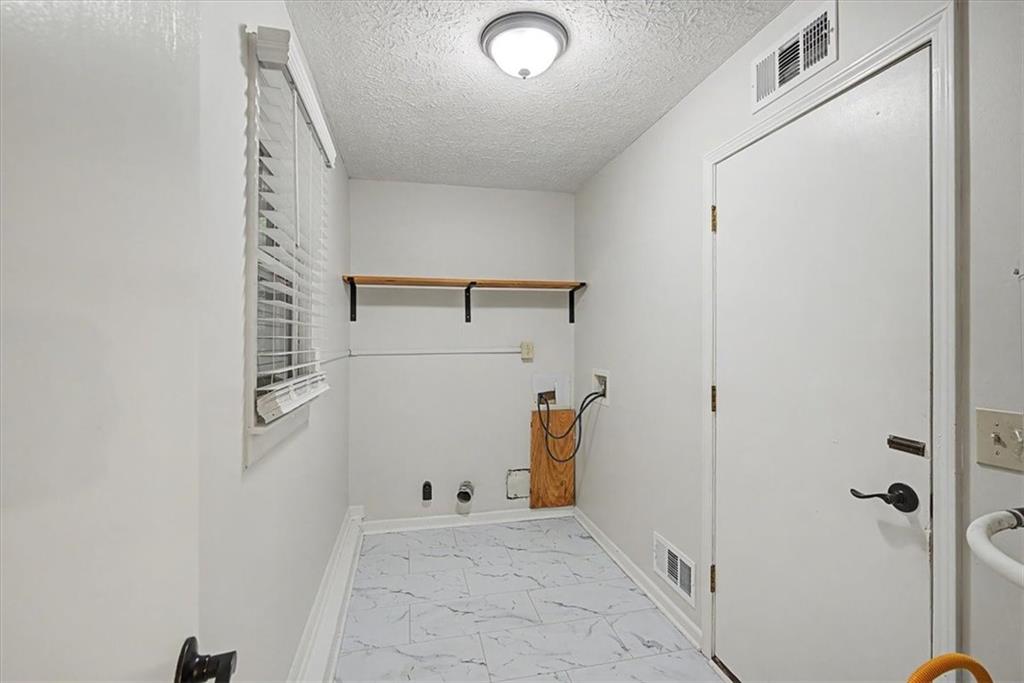 3095 Woodland Drive NW Kennesaw GA 30152