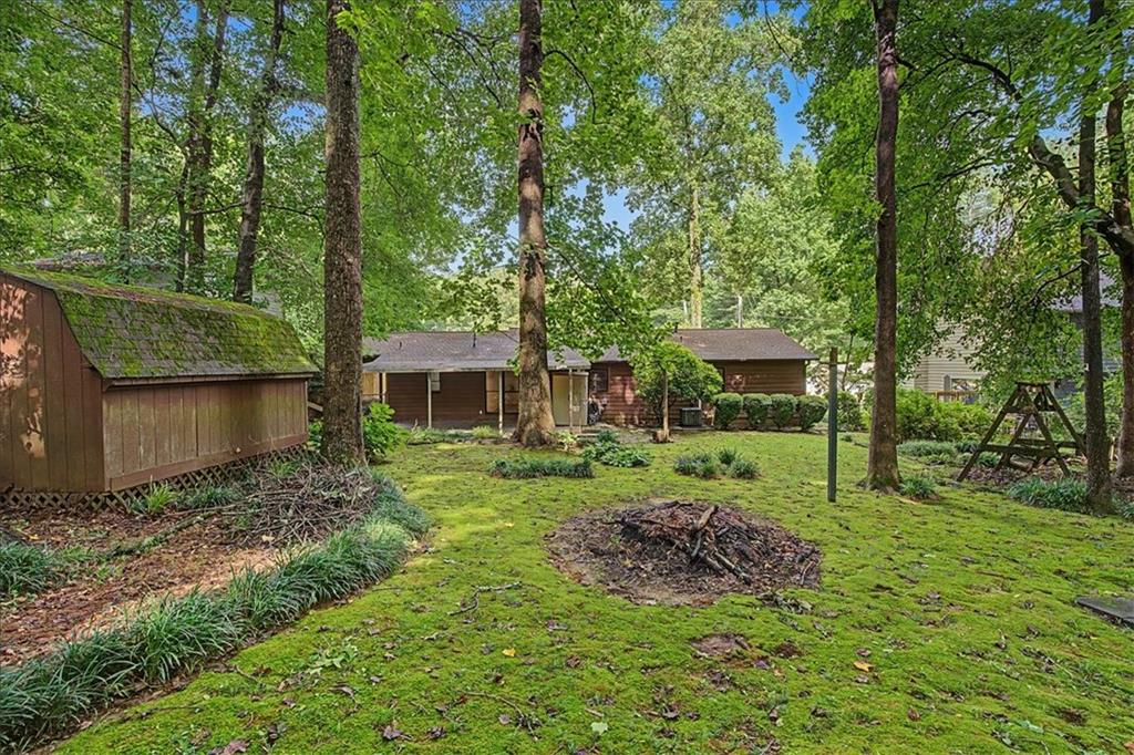 3095 Woodland Drive NW Kennesaw GA 30152