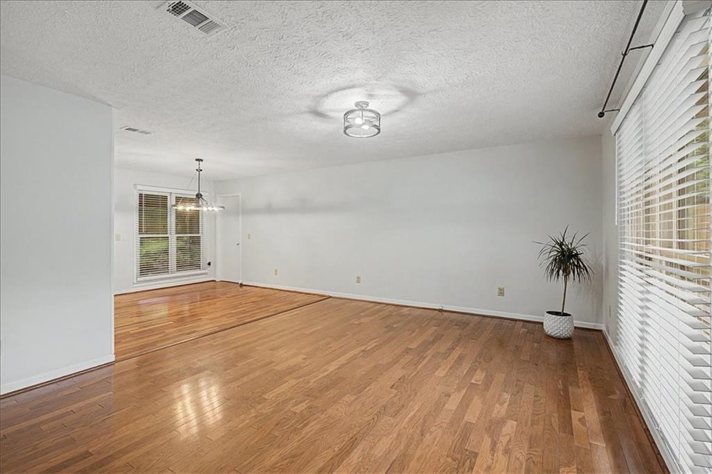 3095 Woodland Drive NW Kennesaw GA 30152