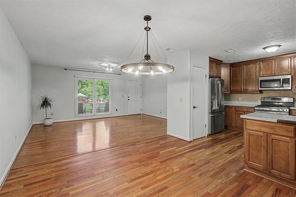 3095 Woodland Drive NW Kennesaw GA 30152
