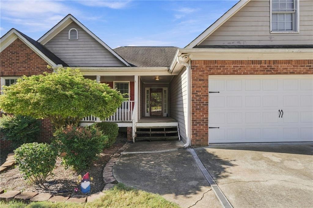 2015 Harfield Court Bethlehem GA 30620