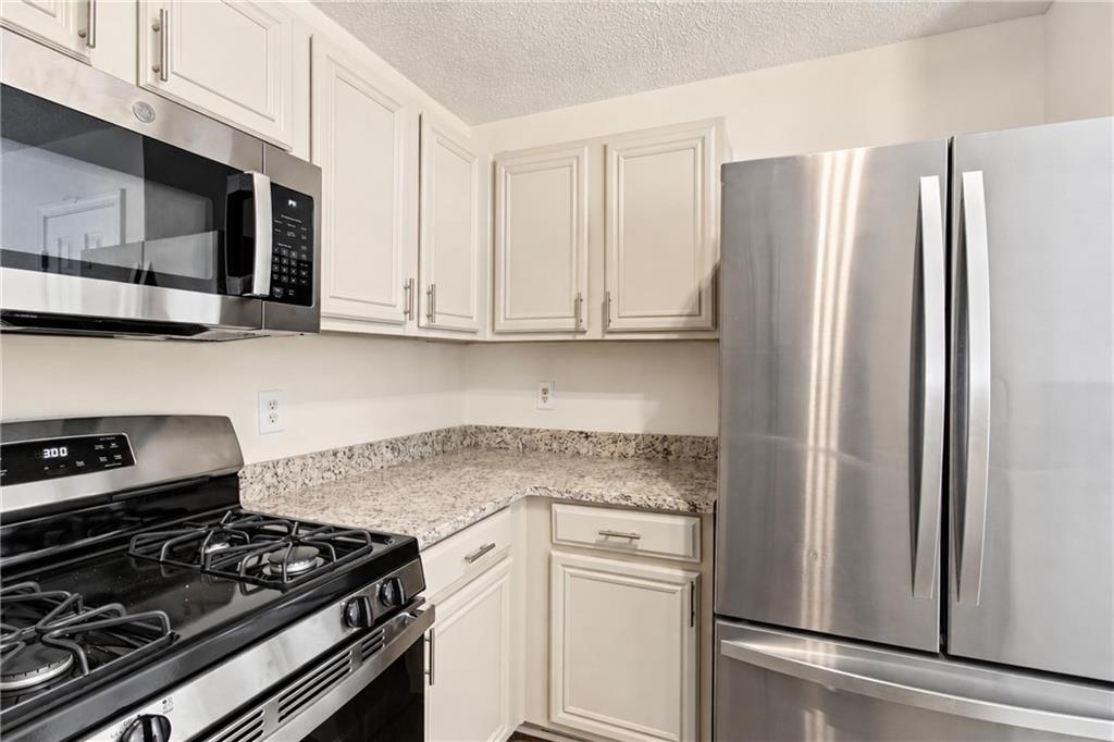 11657 Flemming Court Hampton GA 30228