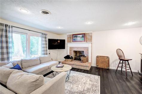 12 Tamarack Point Jasper GA 30143