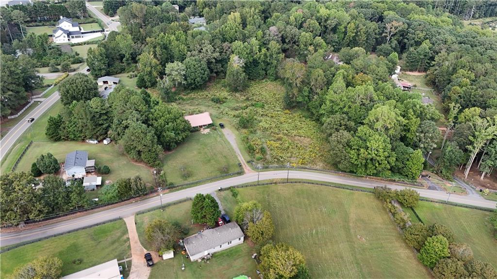 7582 Bates Drive Alpharetta GA 30004