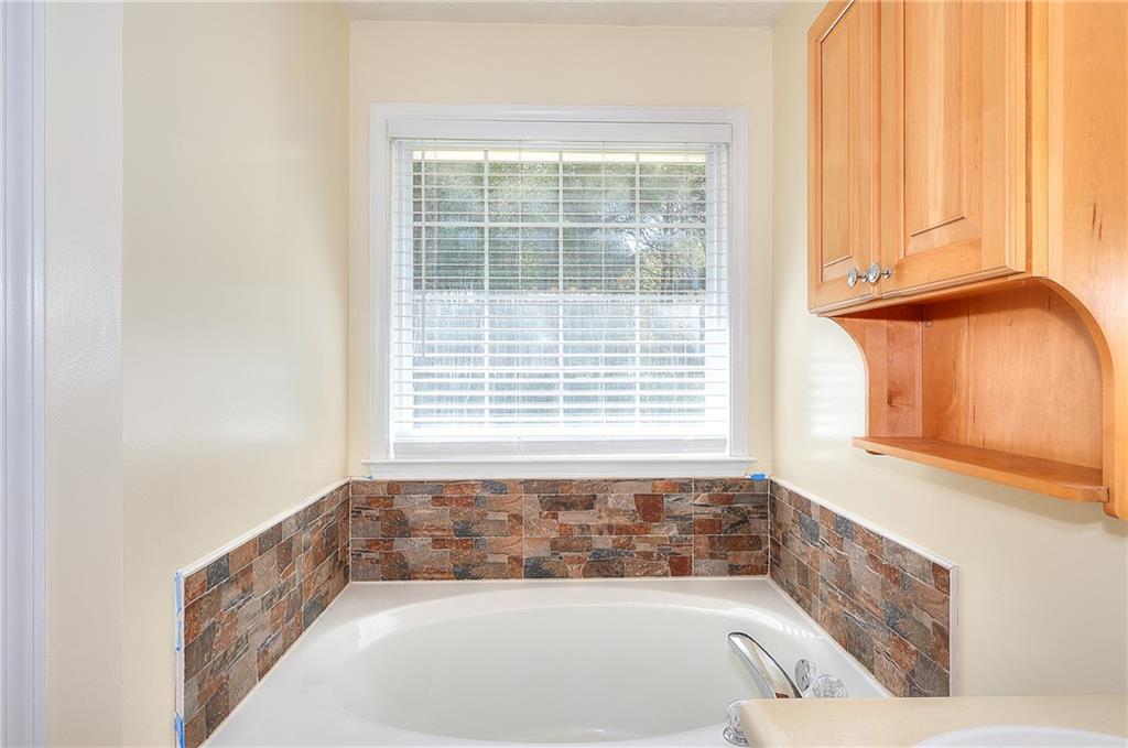 2875 New Hope Road Dacula GA 30019