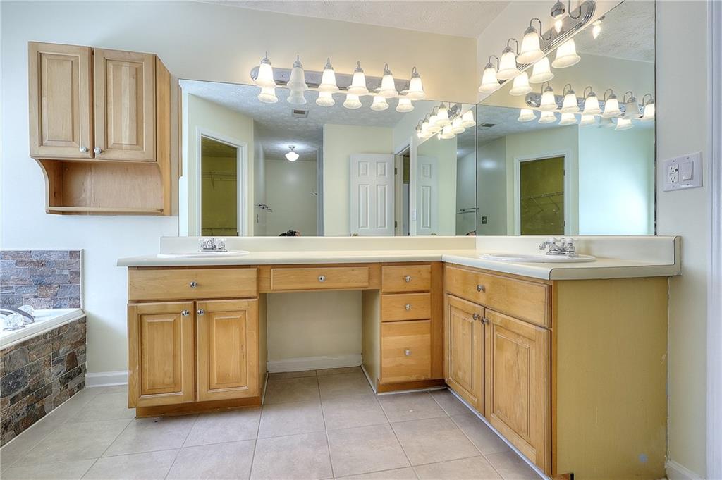 2875 New Hope Road Dacula GA 30019