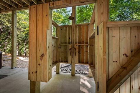2634 Mountain Tops Road Blue Ridge GA 30513