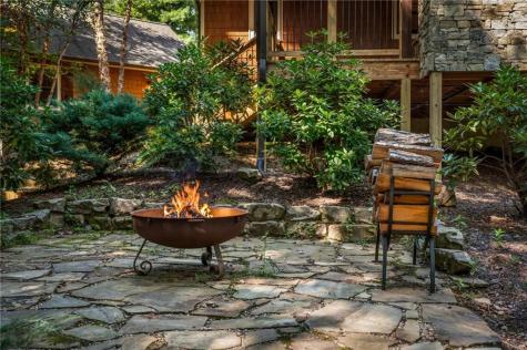 2634 Mountain Tops Road Blue Ridge GA 30513
