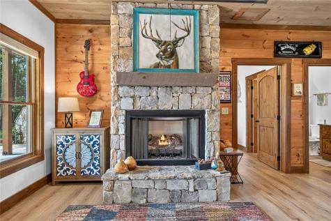 772 Rainbow Montain Drive Ellijay GA 30536