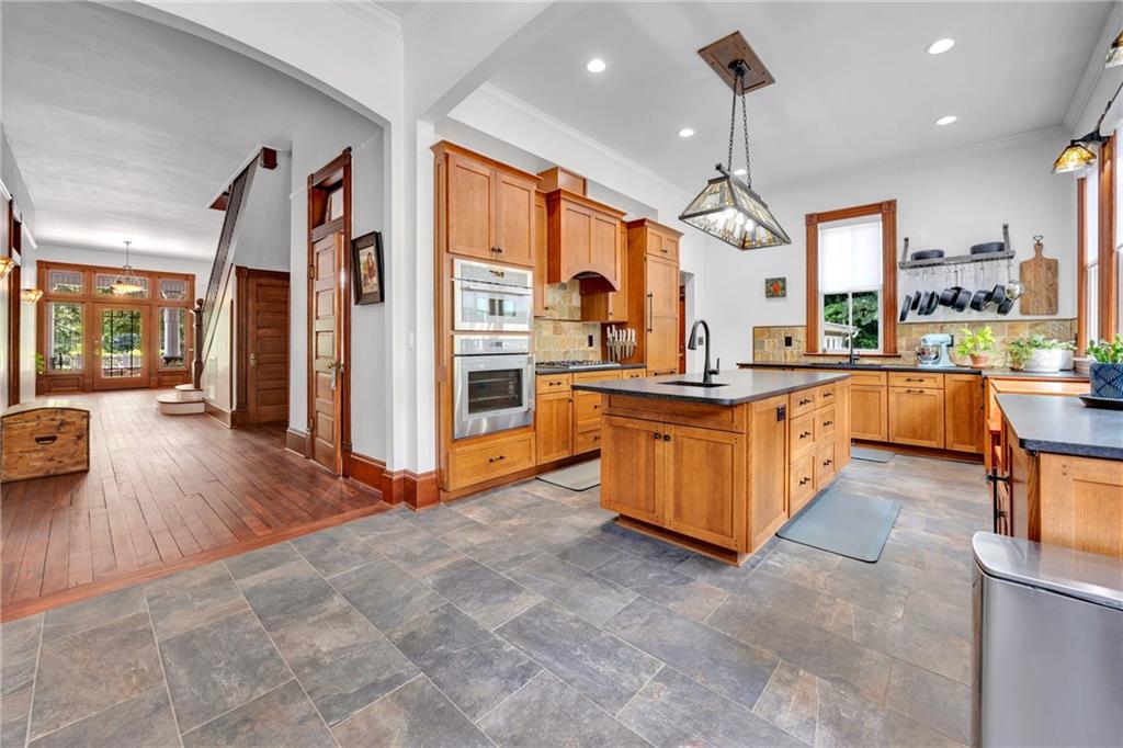 1102 Emory Street Oxford GA 30054