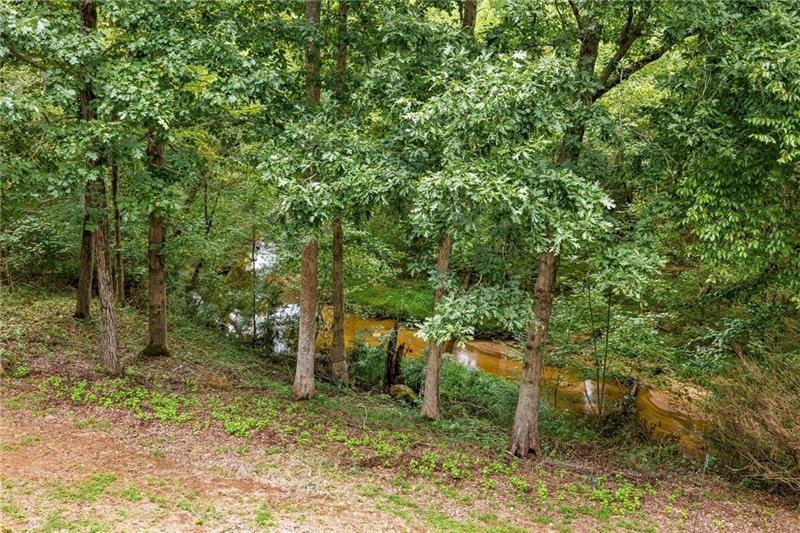 221 Allmond Lane Alpharetta GA 30004