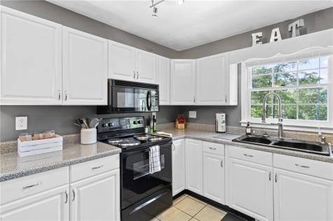 45 Sun Valley Mineral Bluff GA 30559