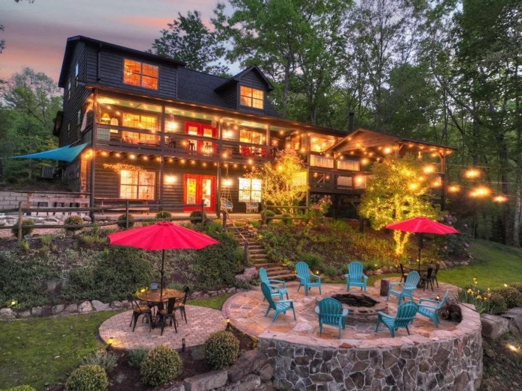 329 Robinson Thomas Road Morganton GA 30560