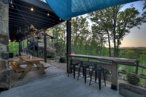 329 Robinson Thomas Road Morganton GA 30560
