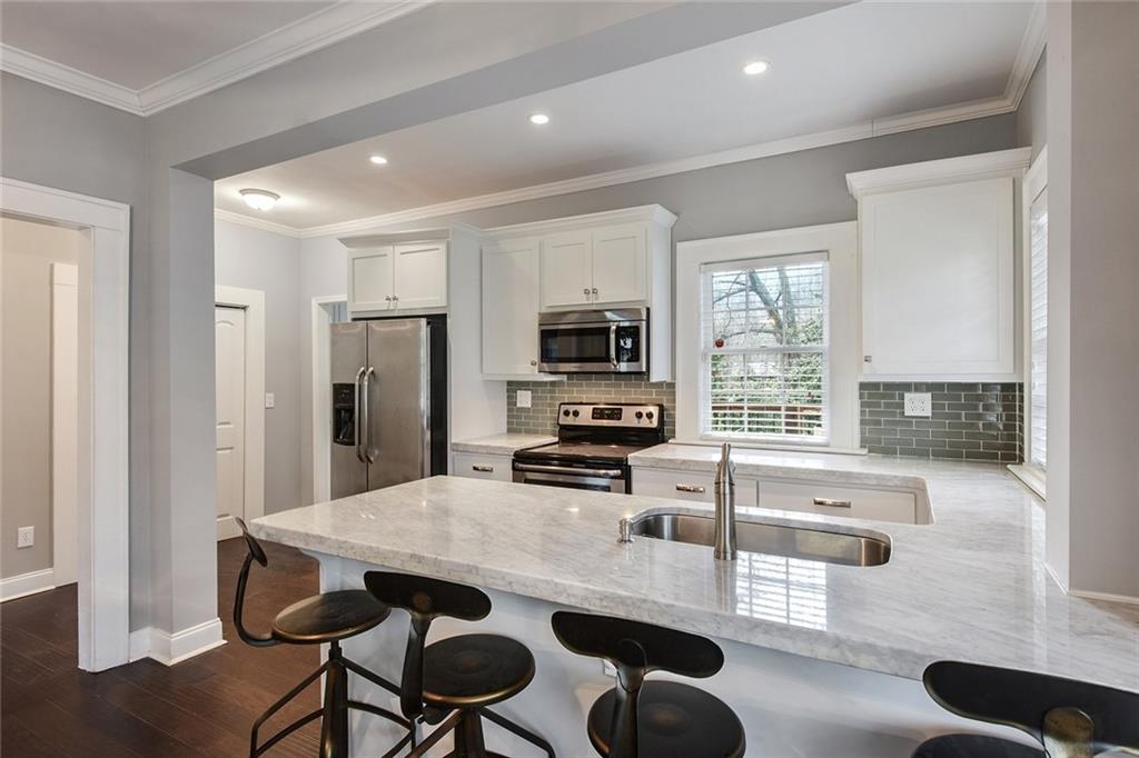 1847 Walker Avenue Atlanta GA 30337