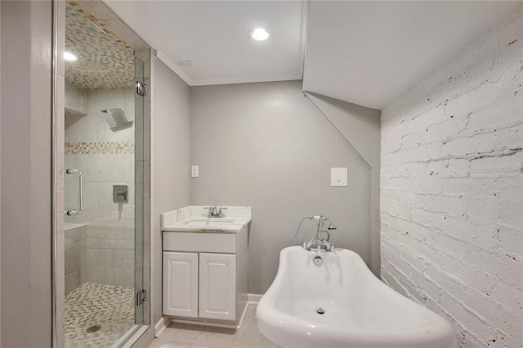 1847 Walker Avenue Atlanta GA 30337