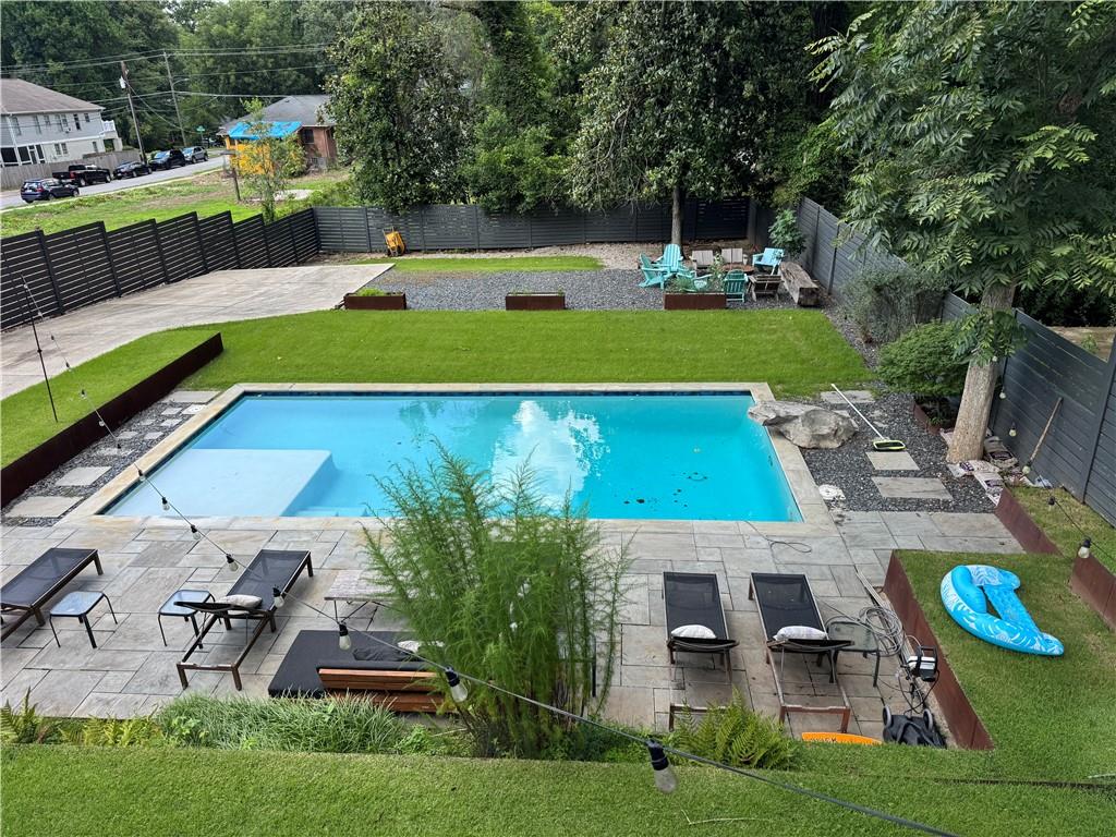 1847 Walker Avenue Atlanta GA 30337