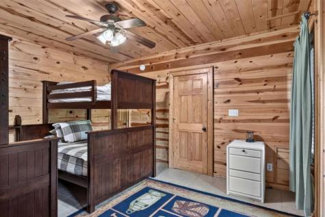 24 Twin Lakes Road Blue Ridge GA 30513