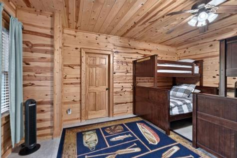 24 Twin Lakes Road Blue Ridge GA 30513