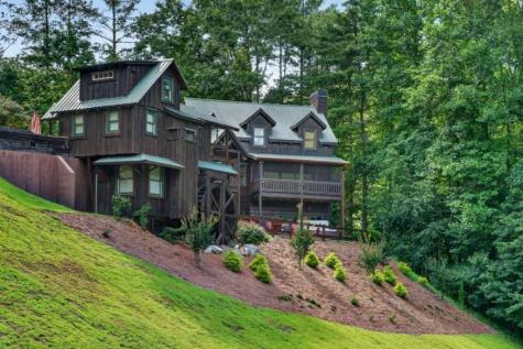 24 Twin Lakes Road Blue Ridge GA 30513