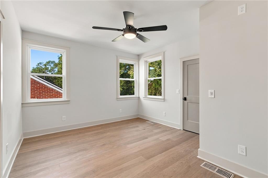 1669 Beecher Street SW Atlanta GA 30310