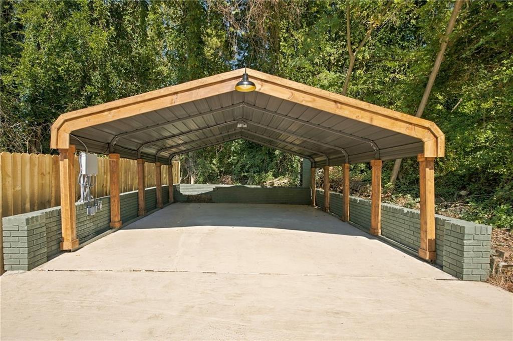 1669 Beecher Street SW Atlanta GA 30310