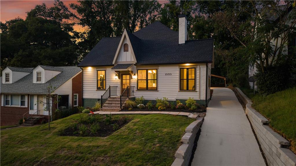 1669 Beecher Street SW Atlanta GA 30310