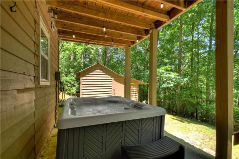 276 Pine Ridge Road Ellijay GA 30536