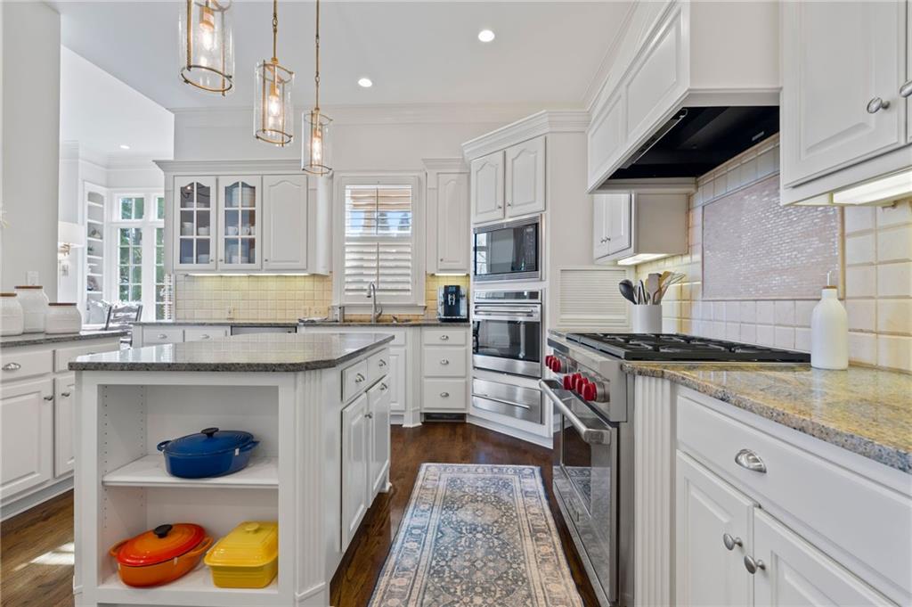 517 Gramercy Drive NE Marietta GA 30068