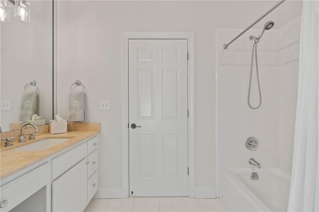517 Gramercy Drive NE Marietta GA 30068