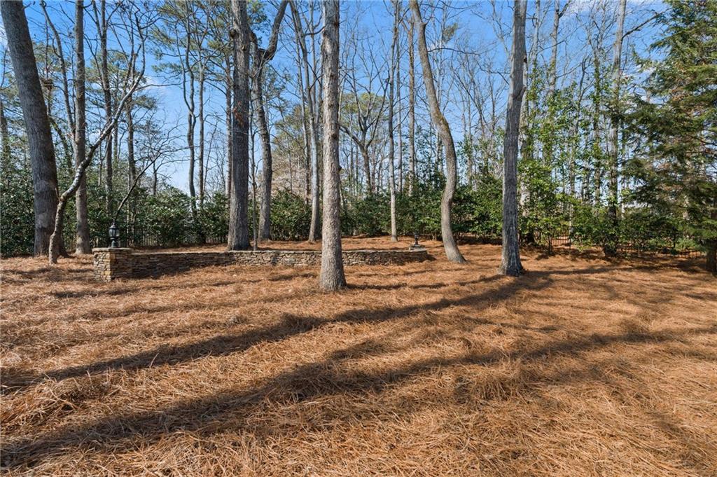 517 Gramercy Drive NE Marietta GA 30068