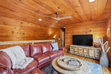 33 Foxhound Drive Ellijay GA 30540