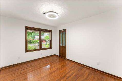 195 Golden Avenue Dahlonega GA 30533