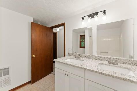 195 Golden Avenue Dahlonega GA 30533