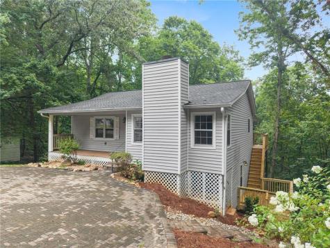 195 Golden Avenue Dahlonega GA 30533