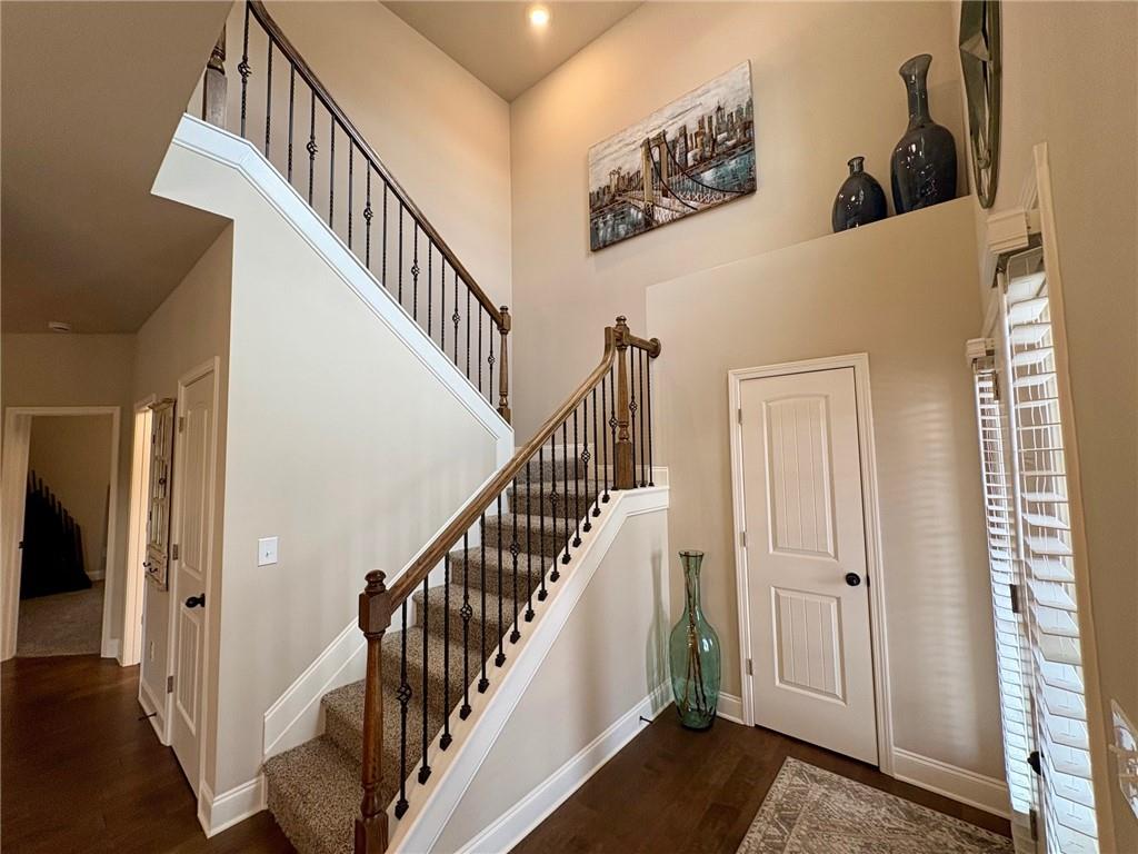 1007 Lakeview Oaks Court Grayson GA 30017